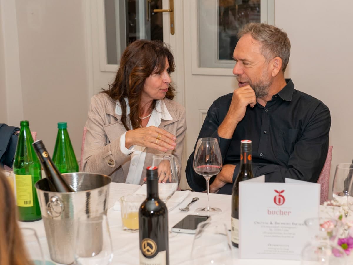 Persönliche Gespräche beim gemeinsamen Abend